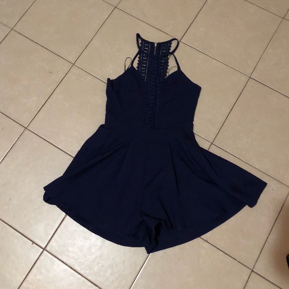 🚨Fashion Nova Romper🚨